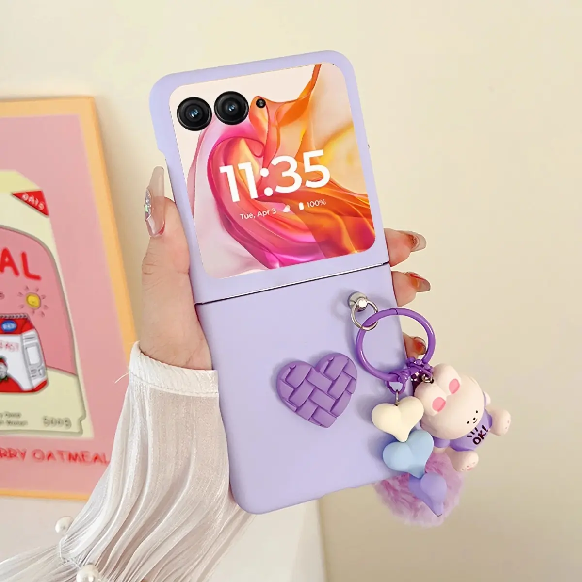 This candy-colored heart-shaped Smartphone case Protector comes with a cartoon charm, Protective, Accessories, compatible with Motorola Razr Plus 2023/Razr 40 Ultra/Razr 2024/Razr 50/Razr Plus 2024/Razr 50 Ultra Cover Casing