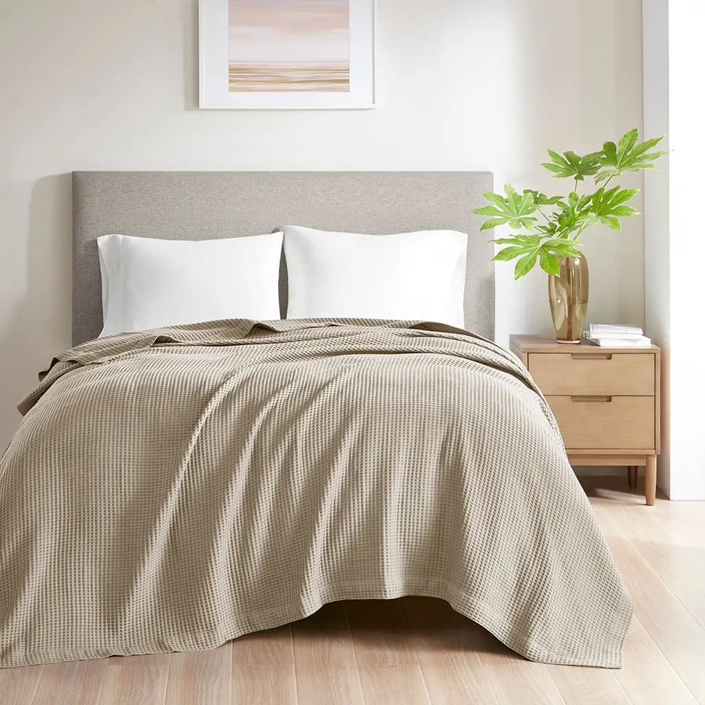 Beautyrest Waffle Knit Cotton Throw Blanket - Casual, Year-Round, Breathable Tight-Weave, Cozy Warm, Lightweight Soft Multifunctional, Machine Washable, Khaki, Full/Queen (90x90x0.25 in), Model BR51N-3838