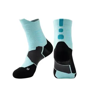 Thickened Breathable Non-Slip Adult Basketball and Running Socks, Moisture-Wicking Mid-Calf Sport Socks for Men and Women, Mid-Crew Sports Socks, Anti-Slip Sports Socks