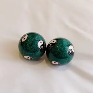 Baoding Balls Pair, Tai Chi Exercise Balls, Hand Therapy Balls, Portable Pocket Relaxation Set for Adults