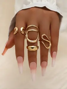 4Pcs /Set Fashion Bohemian Geometric Hollow Asymmetrical Abstract Design Adjustable Gold Rings Set For Women Jewelry Accessories, Suitable For Daily Wear, Gift For Friends, Family, Couples, Birthday And Holiday