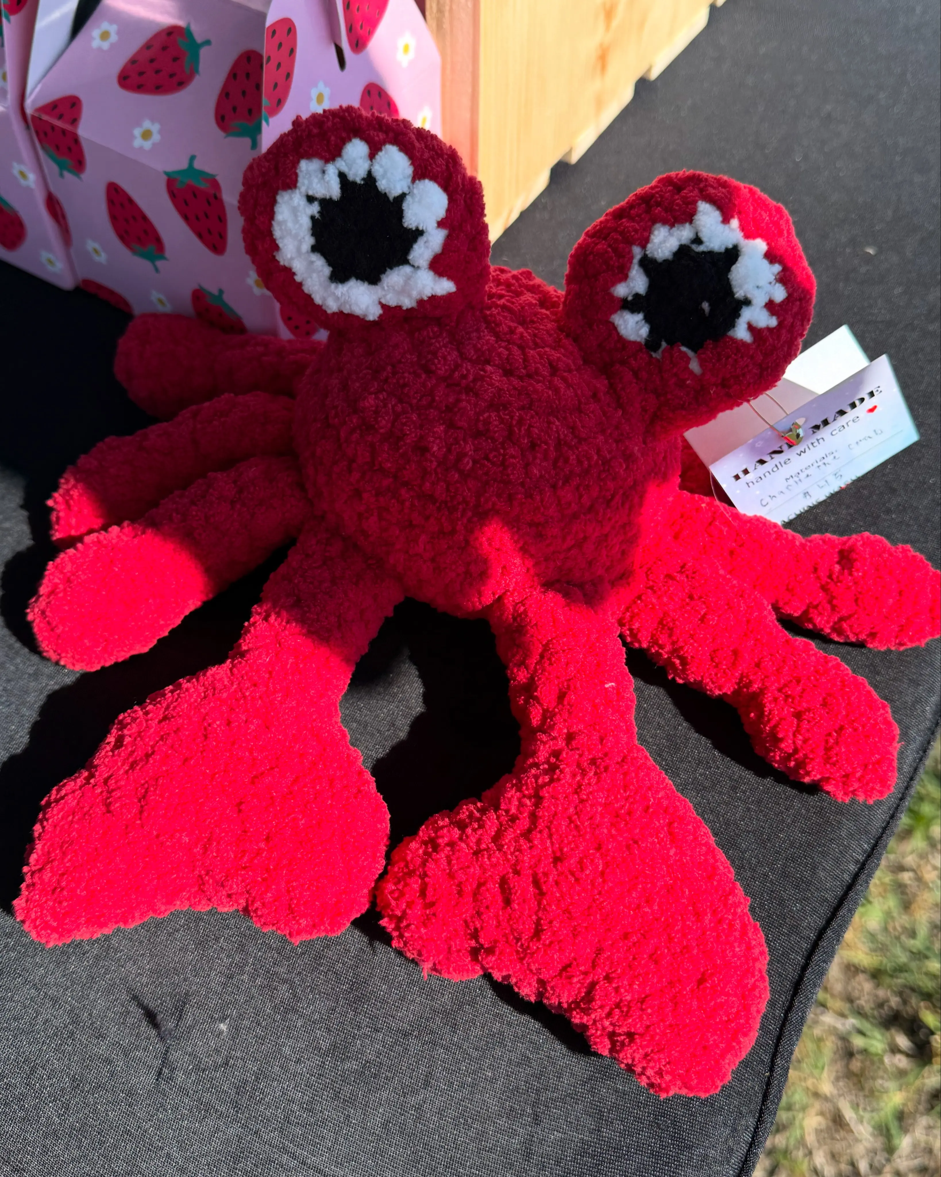 Charlie the Crab plushie