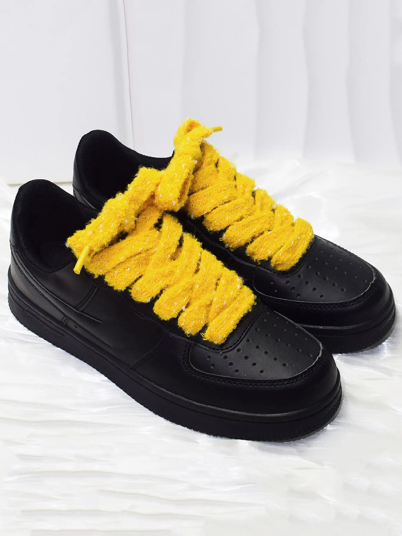 Solid Color Fluffy Shoelaces, Shoelaces For Sneakers, Casual Simple Sneaker Shoes Accessories for Women & Men, Fashionable Shoes Accessories for Daily Use