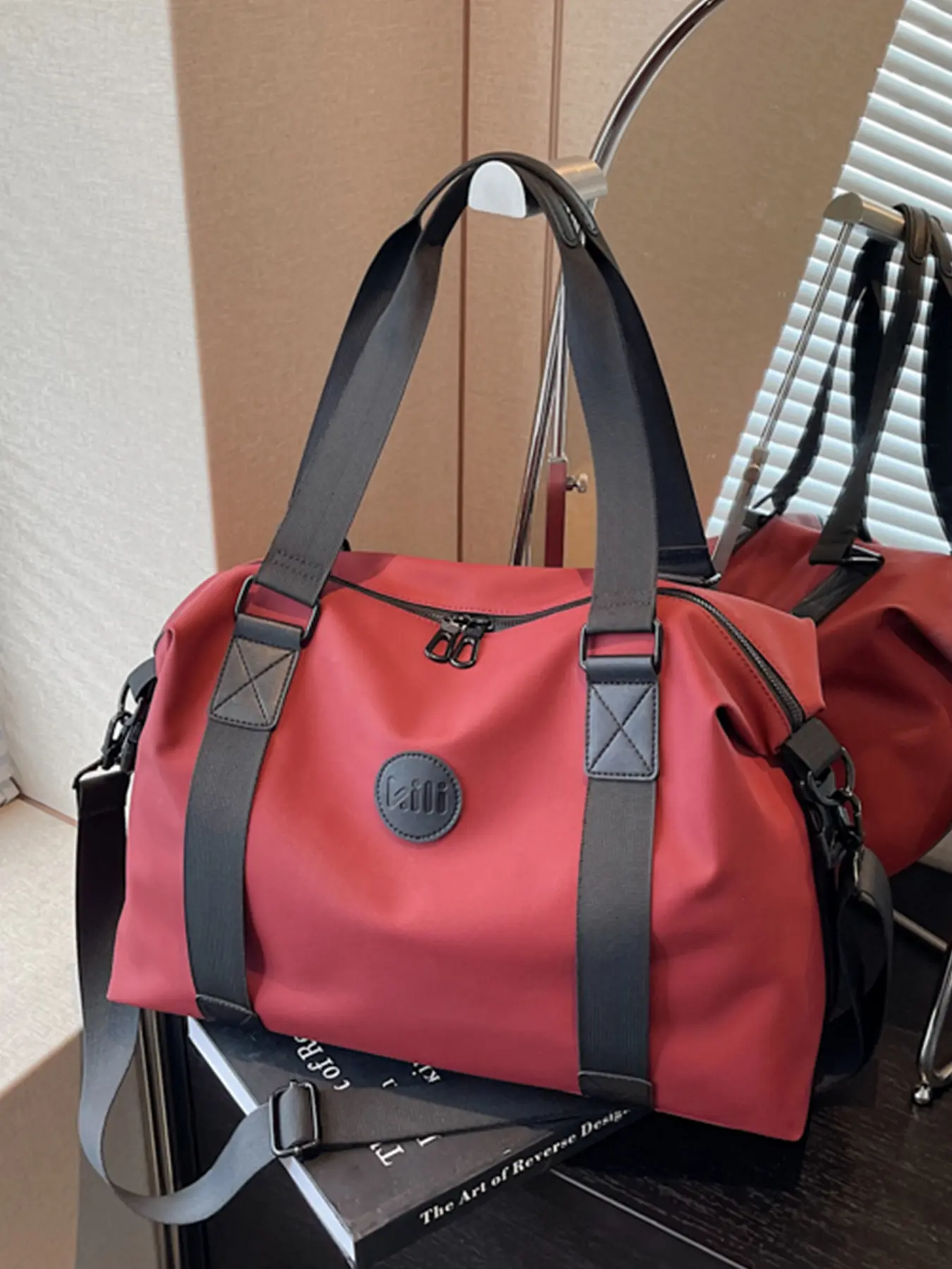 Large capacity travel tote bag, solid color tote bag, zipper closure, Multifunctional travel duffel, versatile, suitable for college students, school trips, travel, fitness, men's and women's travel bags, Travel Duffle Bag