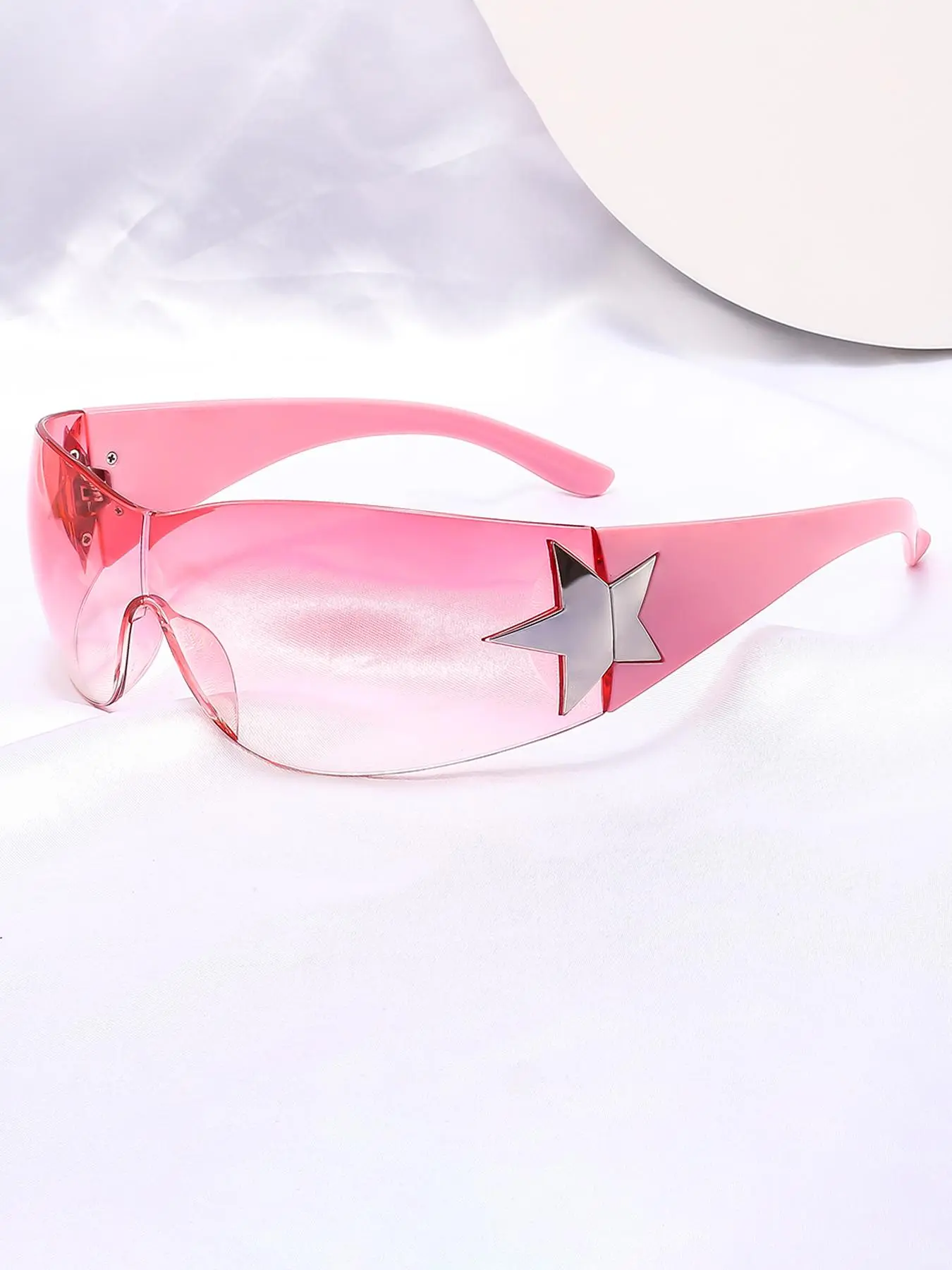 Women's Y2k Star Design Wraparound Frame Sunglasses, Trendy Casual Rimless Sunglasses for Everyday Use, Fashion Accessories for Outdoor Activities, Futuristic Sunglasses, Modern Trendy Sunglasses, Trendy Streetwear Sunglasses, Fashionable Sunglasses