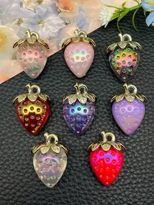 8pcs Acrylic Strawberry Charms 23x31mm Transparent Strawberry Fruit Three-Dimensional Cute Vintage Charm Pendant for DIY Earrings & Necklaces Jewelry Making Charm Accessory
