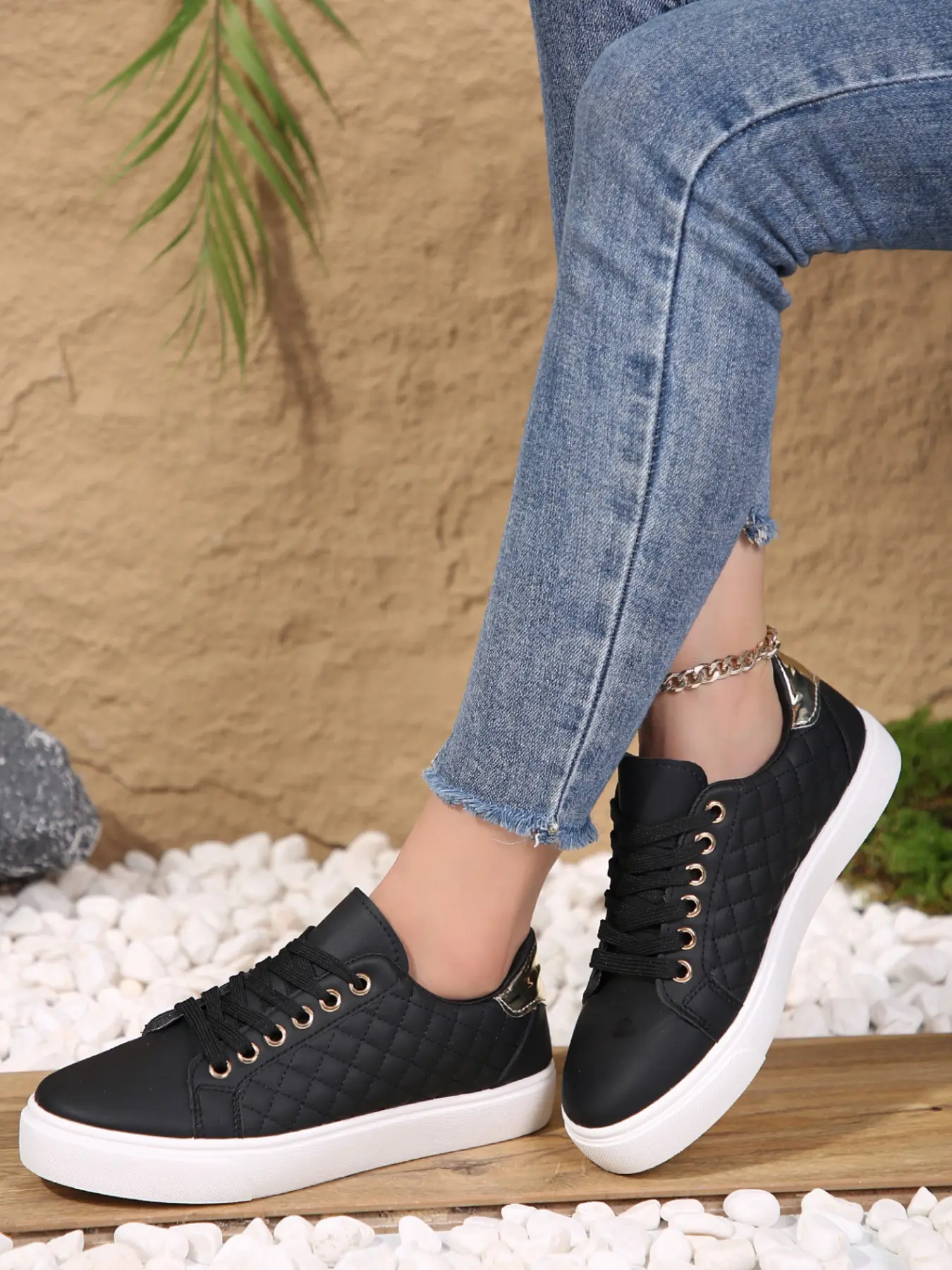 Women's Plaid Sneakers, Trainer, Casual Tie-String Flat Board Shoes, Fashion Versatile Large Size Women's Shoes, Comfortable Daily Wear Footwear, Trendy Trainers