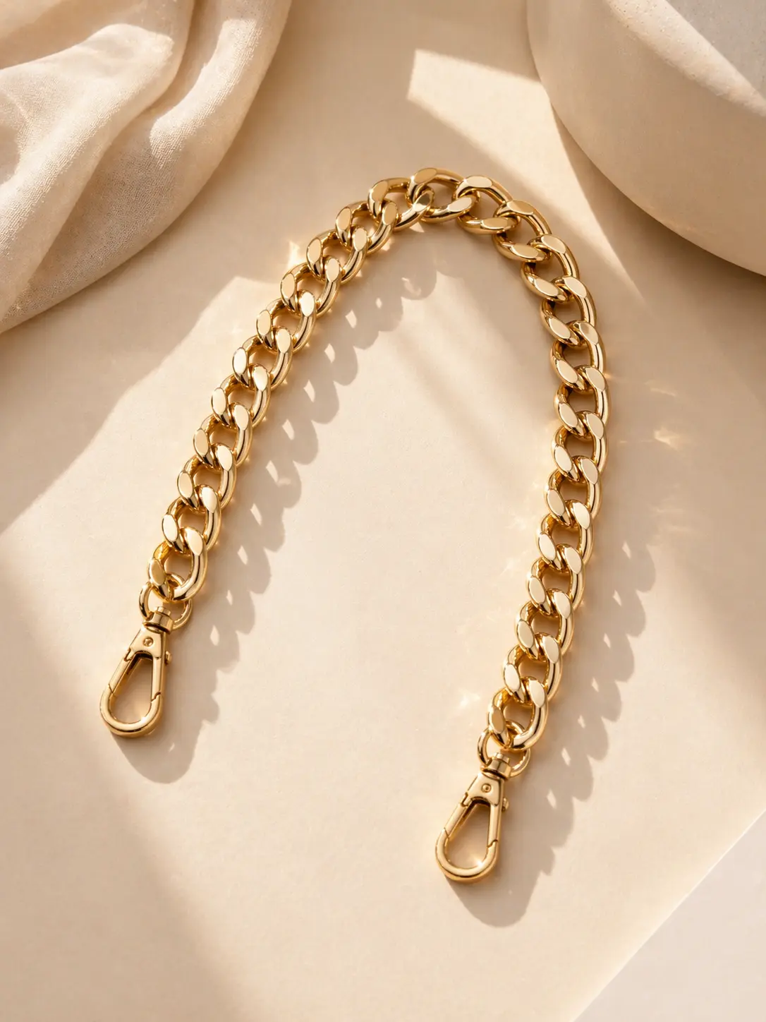Bag Chain Strap, 18 Inch Chunky Gold-Tone Aluminum, Lightweight Purse Handle and Bag Extender Chain, Chain Detail