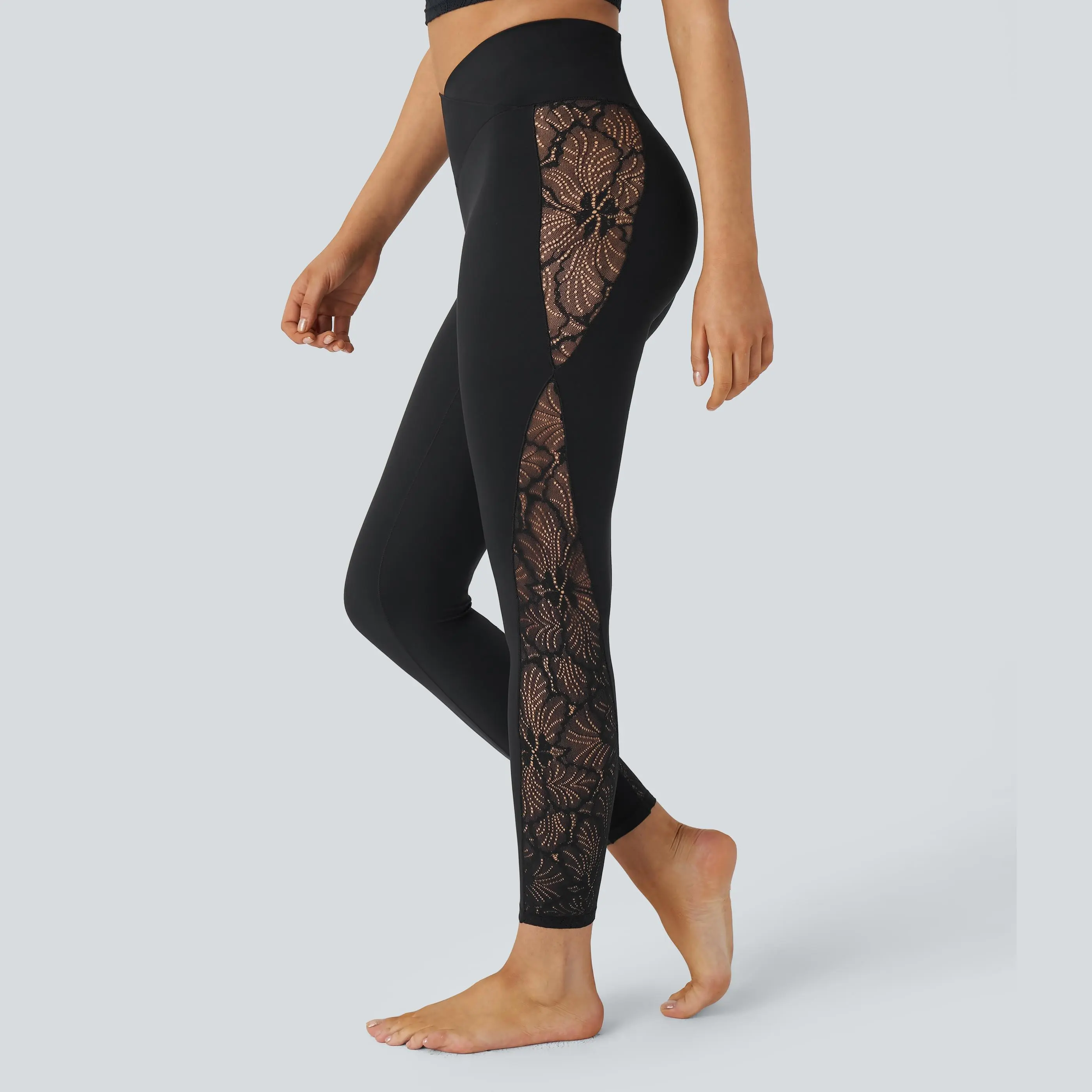Halara SoftlyZero™ High Waisted Crossover Contrast Lace Pocket Yoga Leggings-UPF50+