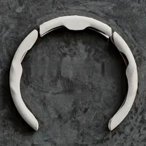 Suede Leather Car Steering Wheel Cover Ultra-Thin Universal Fit Sweat Resistant Non-Slip Quick Turn Feature Interior Compatible Automotive Accessory