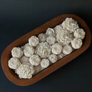 UNIQUE FLOWER BED SOY CANDLE