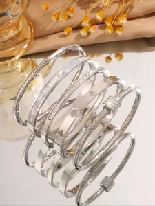 5pcs light luxury elegant stainless steel minimalist style bracelet set, suitable for daily commuting, is an excellent gift, Stainless Steel Bangle