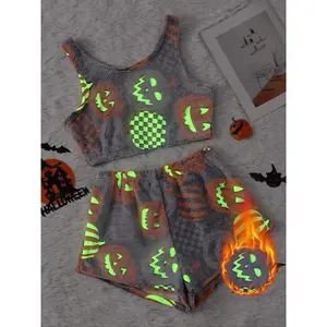 Women'sHalloweenFlannelPajamaSet,GlowingPumpkin&GhostPrintTankTop&ElasticWaistShorts,WinterNightwear