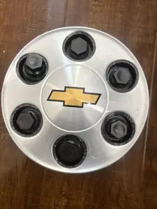 1 PC Chevy Chevrolet Wheel Center Cap Silverado Tahoe Avalanche Suburban 9596341