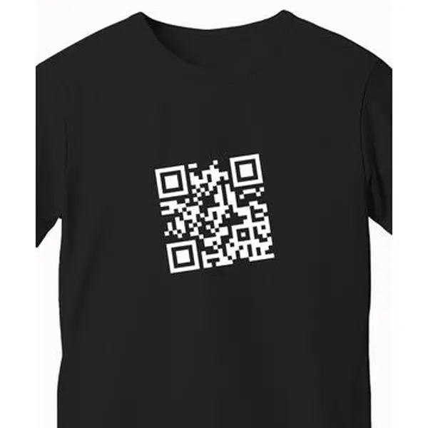 QR Code "Rickroll" T-Shirt