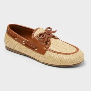 Women’s Midge Flats with Memory Foam Insole - Universal Thread Natural 6.5
