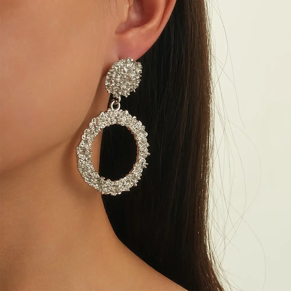 Unique large earrings, fashionable and exaggerated gold large circular non-smooth stud earrings