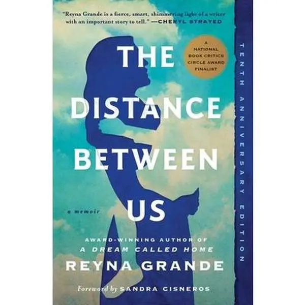 USED Book - The Distance Between Us by Grande, Reyna (Paperback) - english