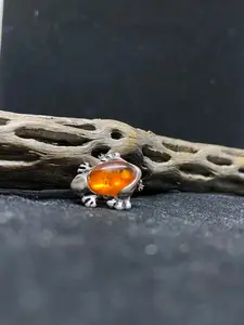 Handmade Native American navajo amber frog Sterling Silver Pin