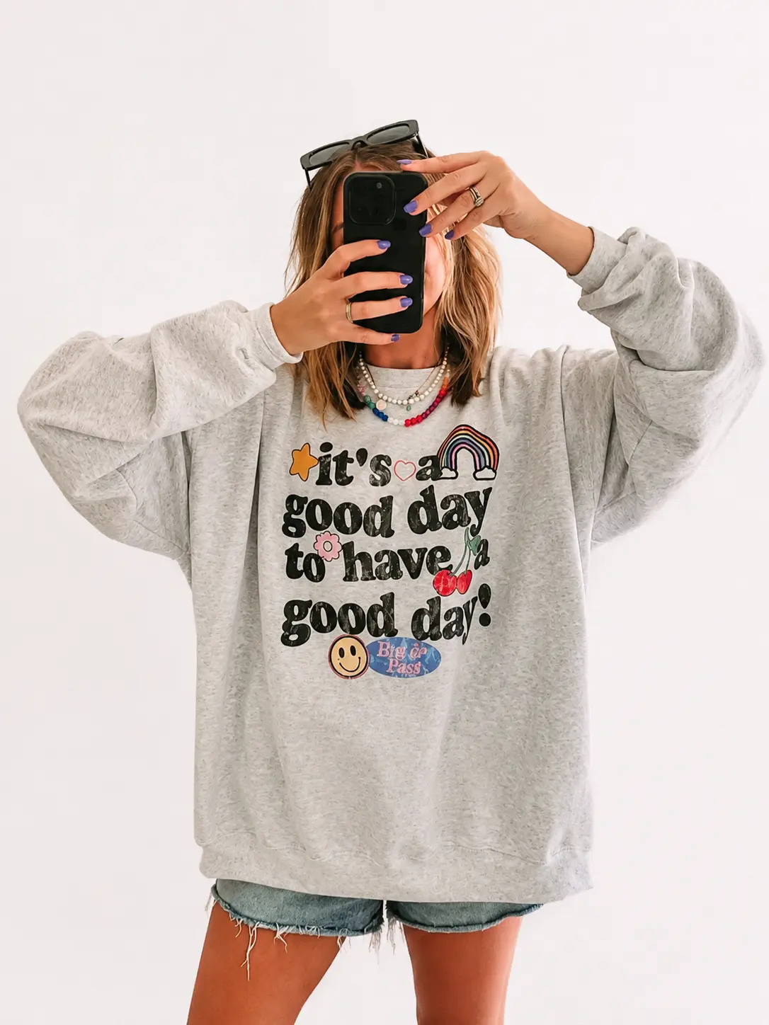 Women's Retro Inspirational "It's a Good Day to Have a Good Day" Crewneck Sweatshirt - Casual, Smooth Spandex Yarn Fabric, Vintage Cozy Pullover, Unisex Fall Winter Outfit, Birthday Gift for Family Friends, Graphic, Seamless
