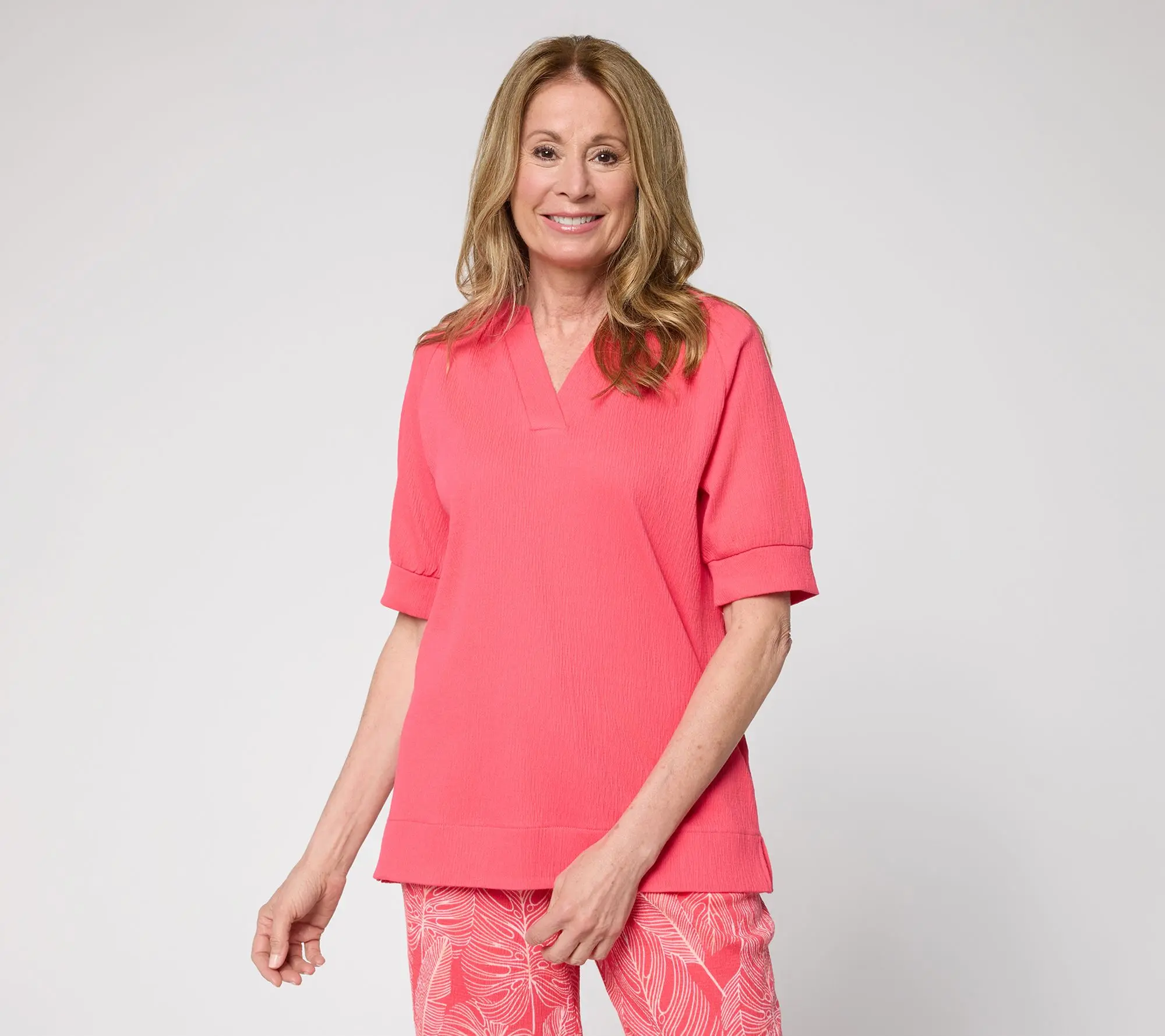 Belle by Kim Gravel Packabelle Slay the Vacay Elbow Top