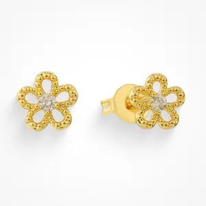 EVRY JEWELS Gold or Silver Plated Women's Hypoallergenic Daisy Earrings