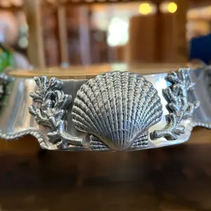 Pewter Shell design cocktail or serving tray for appetizers