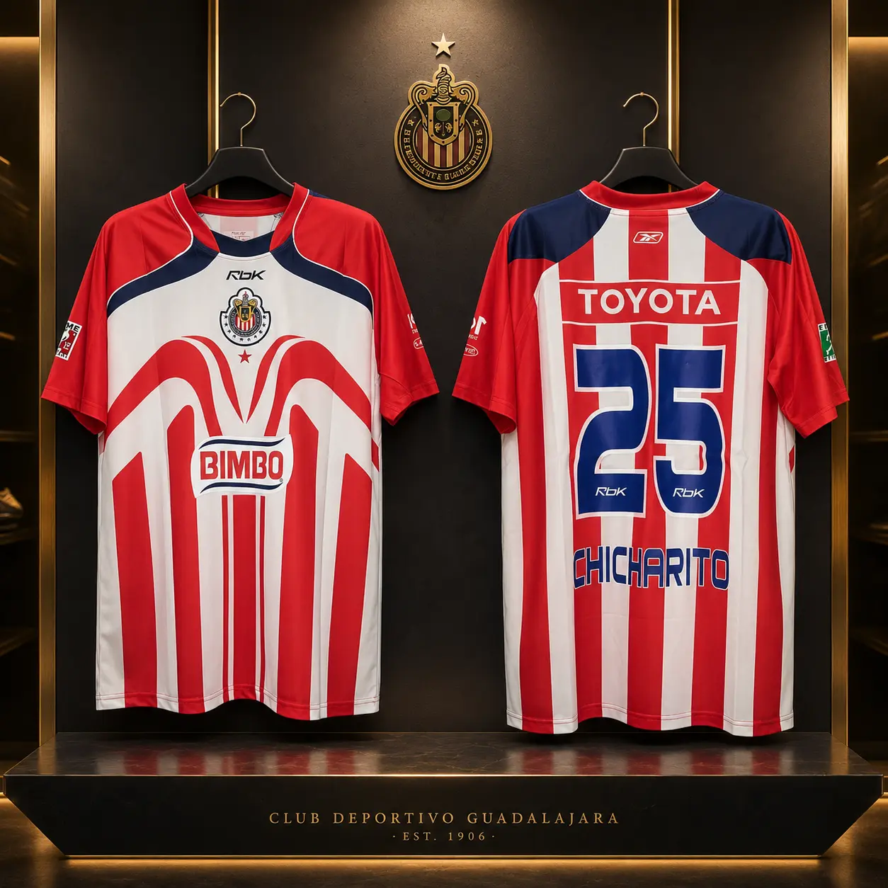 Club Deportivo Guadalajara Official Soccer Jersey - Red & White Striped Design with Toyota & Bimbo Sponsorship - Chicharito #25