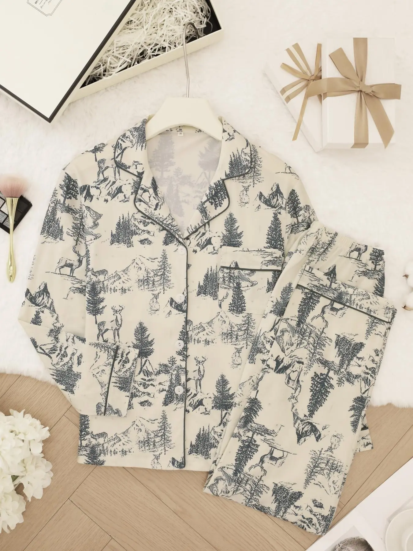 Women's All Over Forest Print Pajama Two-piece Set, Womenswear Casual Comfy Long Sleeve Button Up Top & Pants PJ Set, Ladies Sleepwear & Loungewear Casual Home Loungewear for All Seasons Pyjamas, Cute Pajama Sets, Pajamas Lounge Set