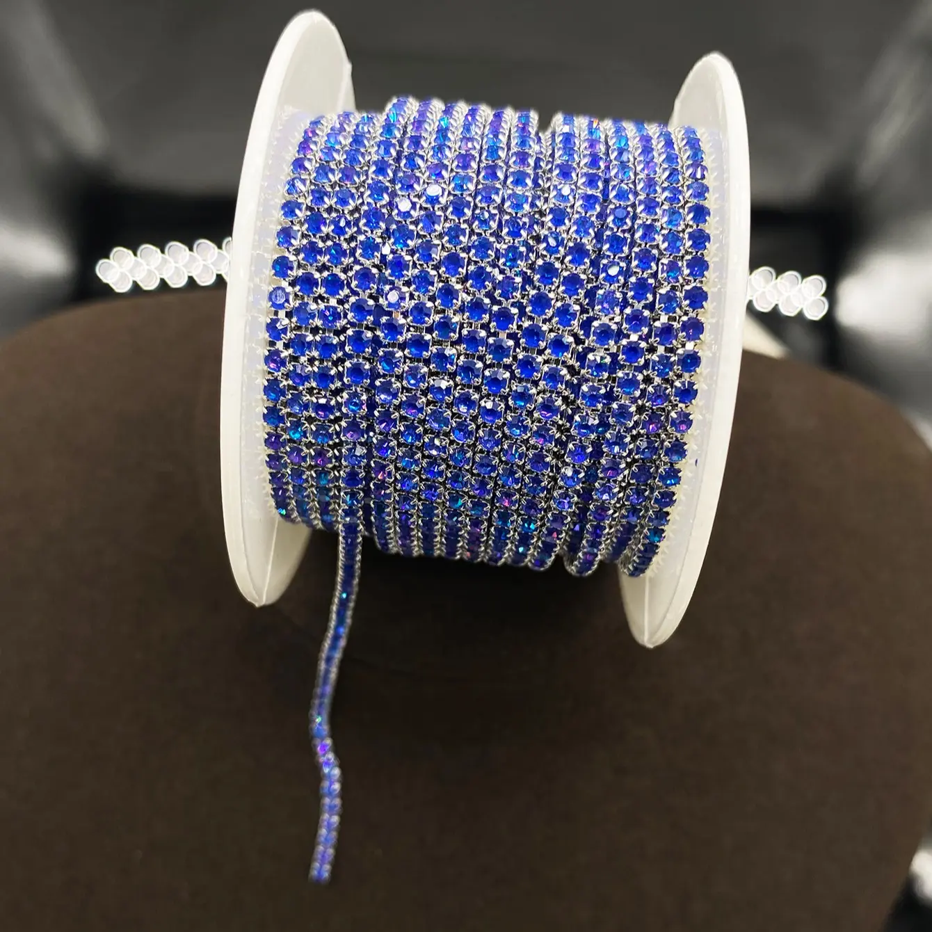 2m Long 9 Color Rhinestone Chain for DIY Sewing, Fashion Accessories for Clothing Shoes Hats Bags, Elegant Embellishment Trim, Beading Supplies, Diy Craft Embellishments