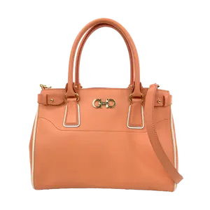Pre-owned SALVATORE FERRAGAMO Leather Shoulder Bags 12.20'' R1329 Shoulder Bag C1365365294 0609 T5 Qiqi