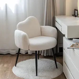 White Heart-Shape cute d Vanity Chair with Armrests, Comfy Corduroy Makeup Chair for Bedroom & Living Room girl Leg sillade escritorio faux furchair painted fabric