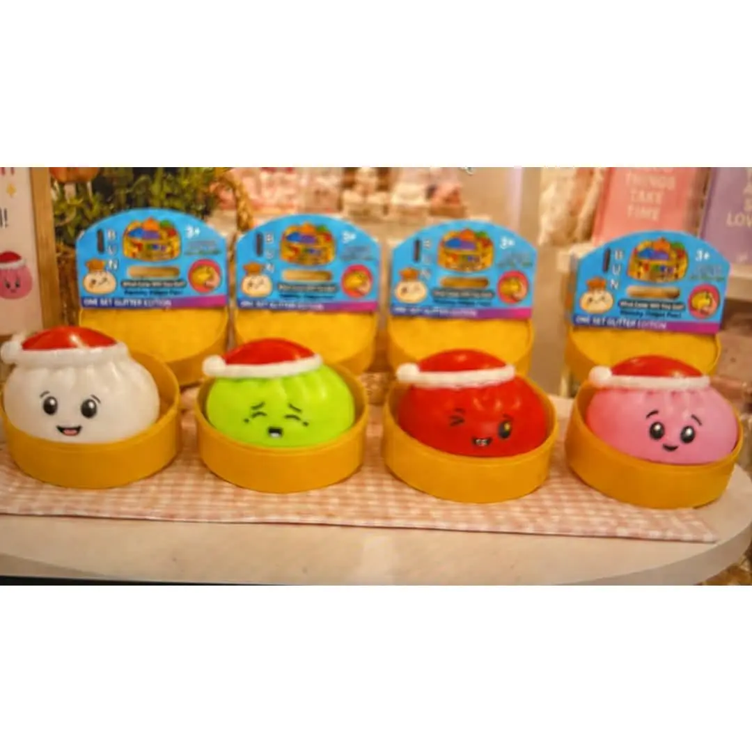 MYSTERY CHRISTMAS DUMPLING AND STEAMER | 4 TO COLLECT