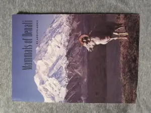 USED-Mammals of Denali by Adolph Murie (Paperback)