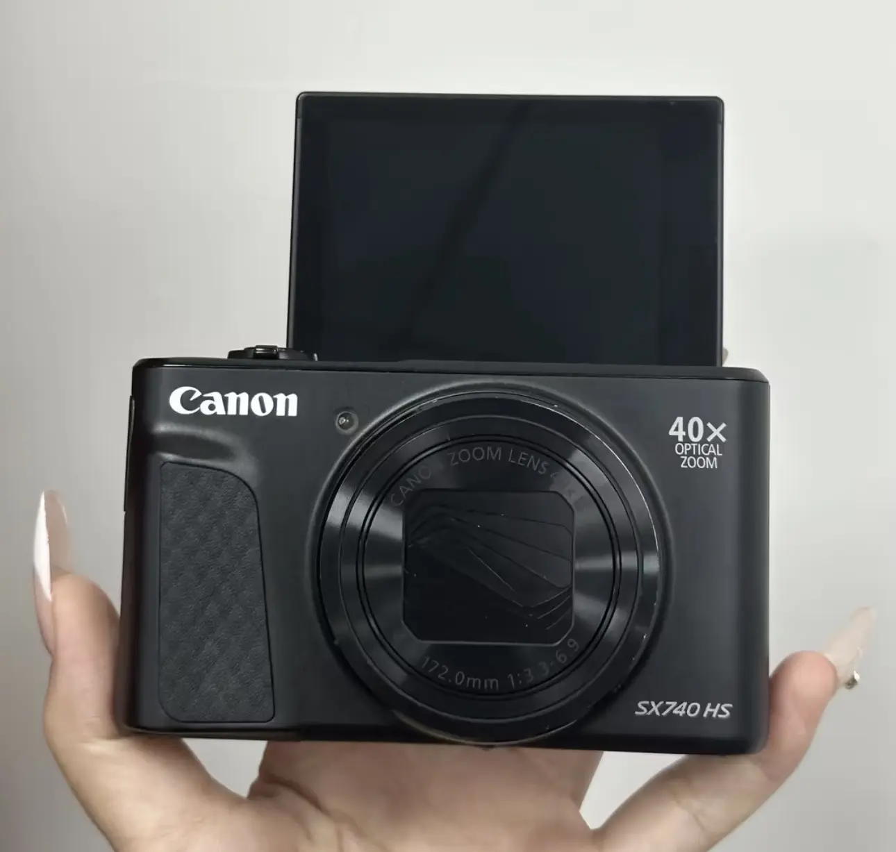 PowerShot SX740 HS Zoom Lens 40x 20.30MP