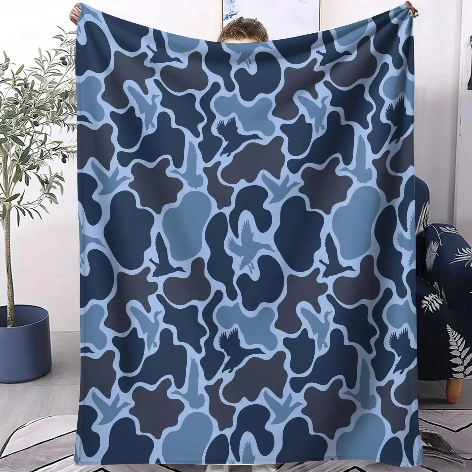 Camouflage Pattern Blanket, 1 Count Soft Comfortable Throw Blanket, Warm Napping Blanket for Home Office Travel, Bedroom Refresh Decor, Soft Warming Blanket