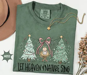 Comfort Colors Let Heaven and Nature Sing T-Shirt – Cute Christian Nativity Christmas Tree Tee – Preppy Whimsical Bow Trees Graphic – Faith-Based Xmas Shirt for Men & Women