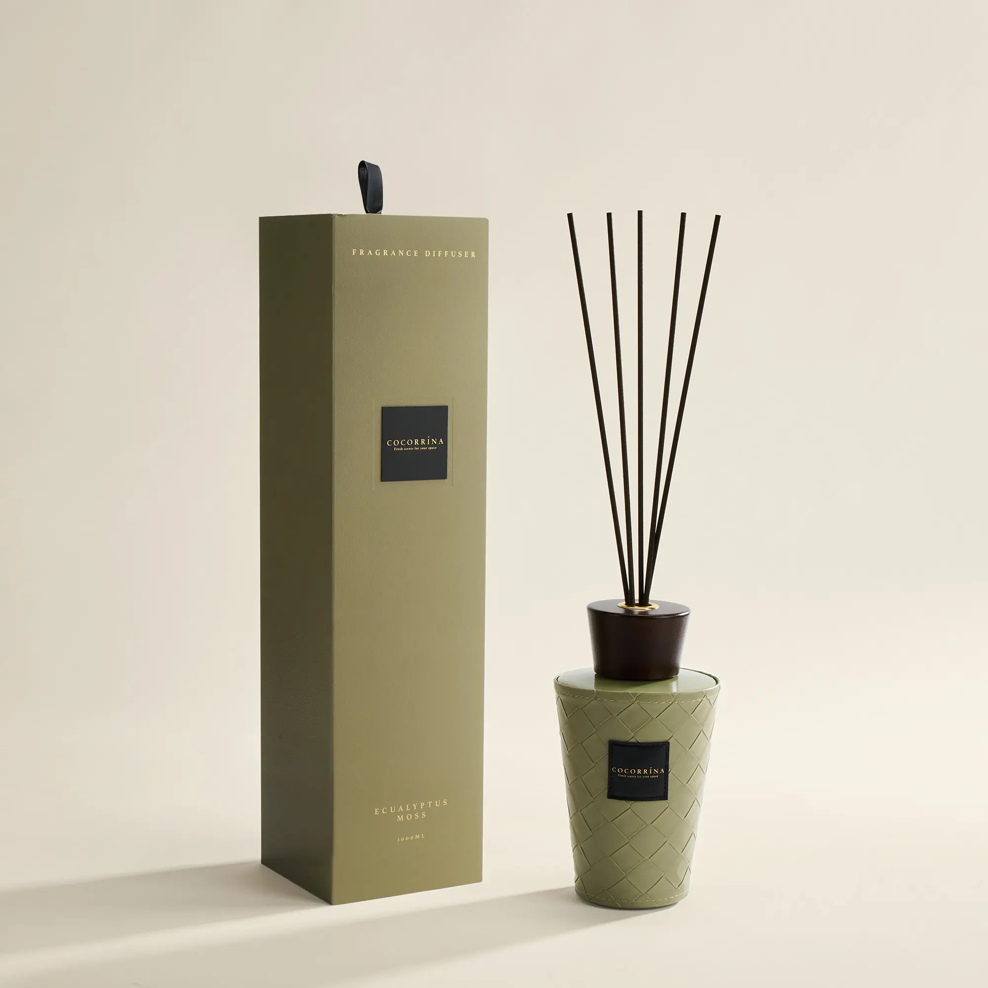 COCORRINA Eucalyptus Moss Reed Diffuser Set, Oak-Scented Room Fragrance Aroma Freshener for Home Care Supplies, Perfume