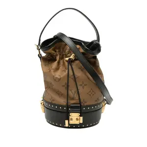 Pre-owned Louis Vuitton Other Shoulder Bags Petite Noe Trunk Monogram Reverse Bag