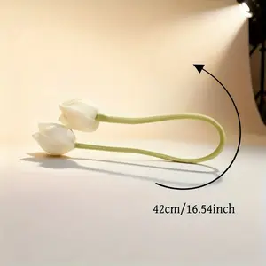 2-piece decorative curtain tiebacks with tulip design, perfect for garden-themed decorations. They are ideal choices for housewarming gifts, home decor, wedding events, and can also be used as accessories for curtain organizing and storage.