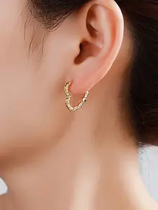 1 Pair of Gold Fashionable Heart-Shaped Hammered Metal Earrings, Retro & Unique Jewelry for Women, Valentine's Day Gift, Elegant Jewelry Accessory