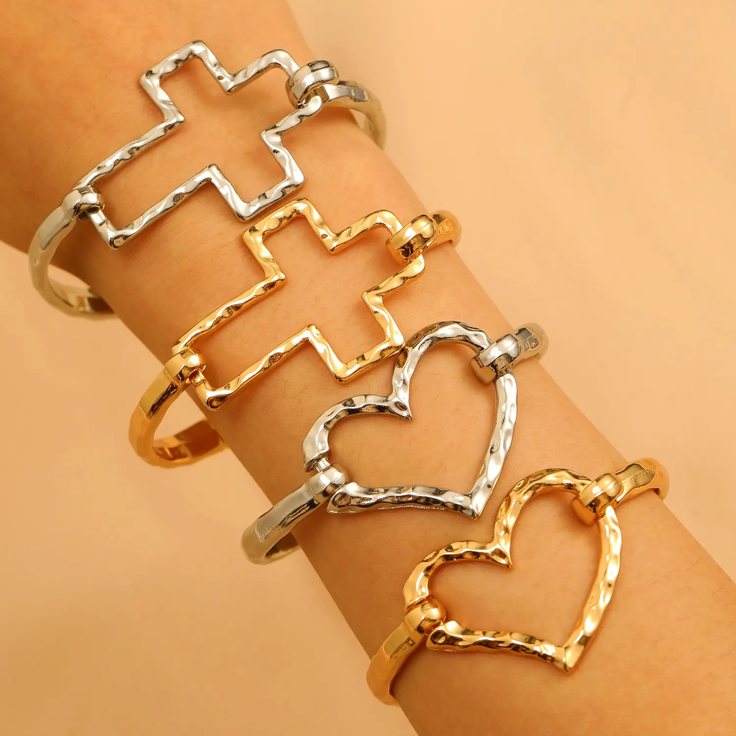 Loyalove Chunky Gold Large Heart/Cross/Paperclip/Figure-eight Bracelet for Women Fashion Adjustable Hammered Love Statement Bangles Simple Heart Bracelets Valentines Gift Unique Jewelry