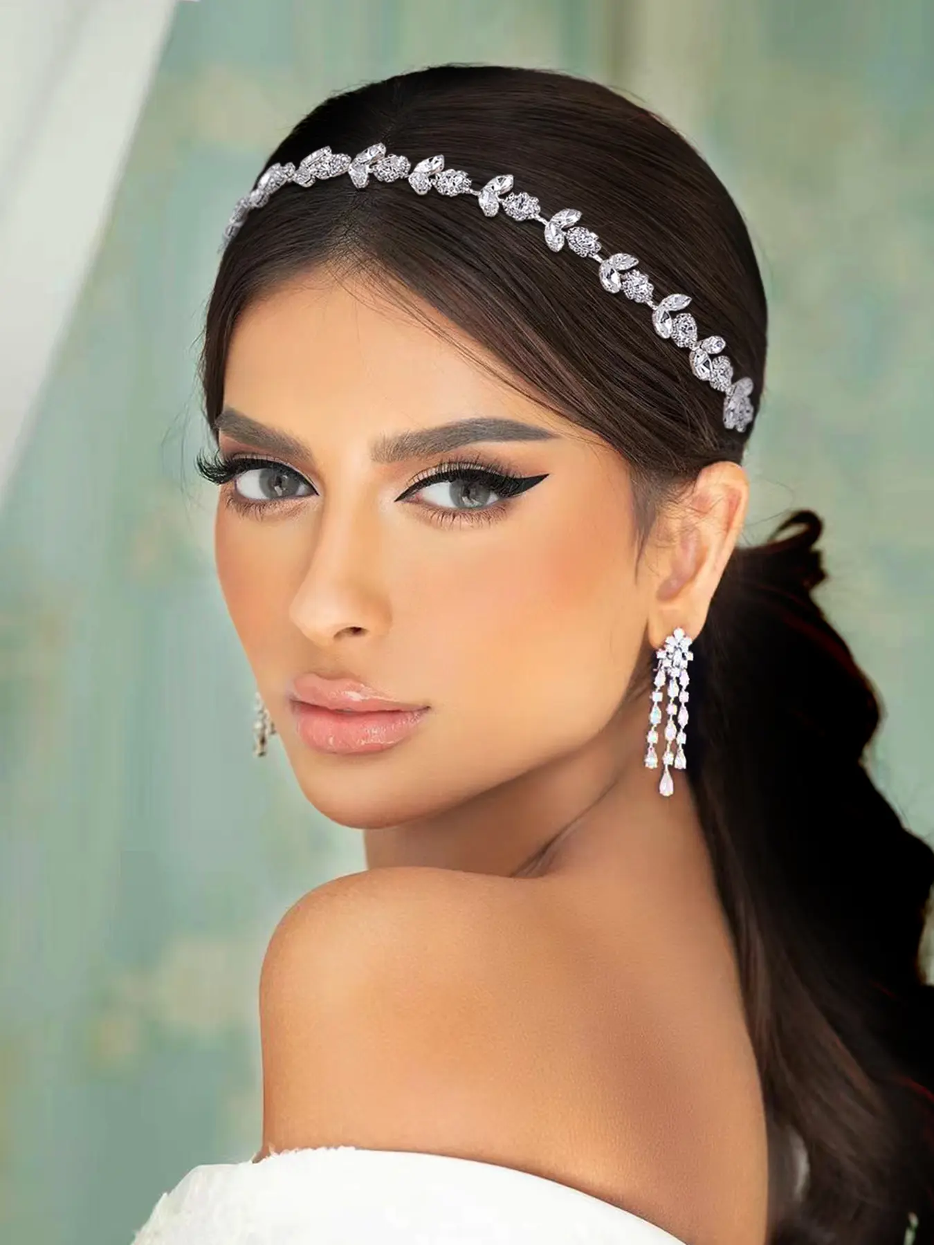 Bride Alloy Hairband Wedding Bridesmaid Headpiece, Luxury Party Headband for Women, Stage Banquet Accessory, Perfect for Weddings and Parties, All Seasons