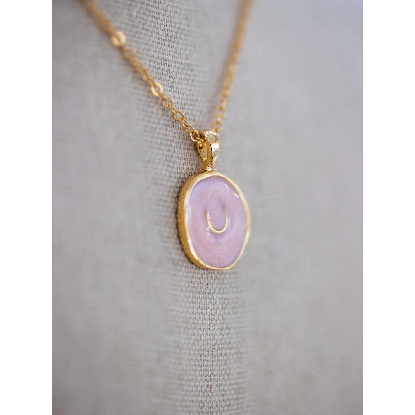 pink horseshoe pendant pink horseshoe pendant