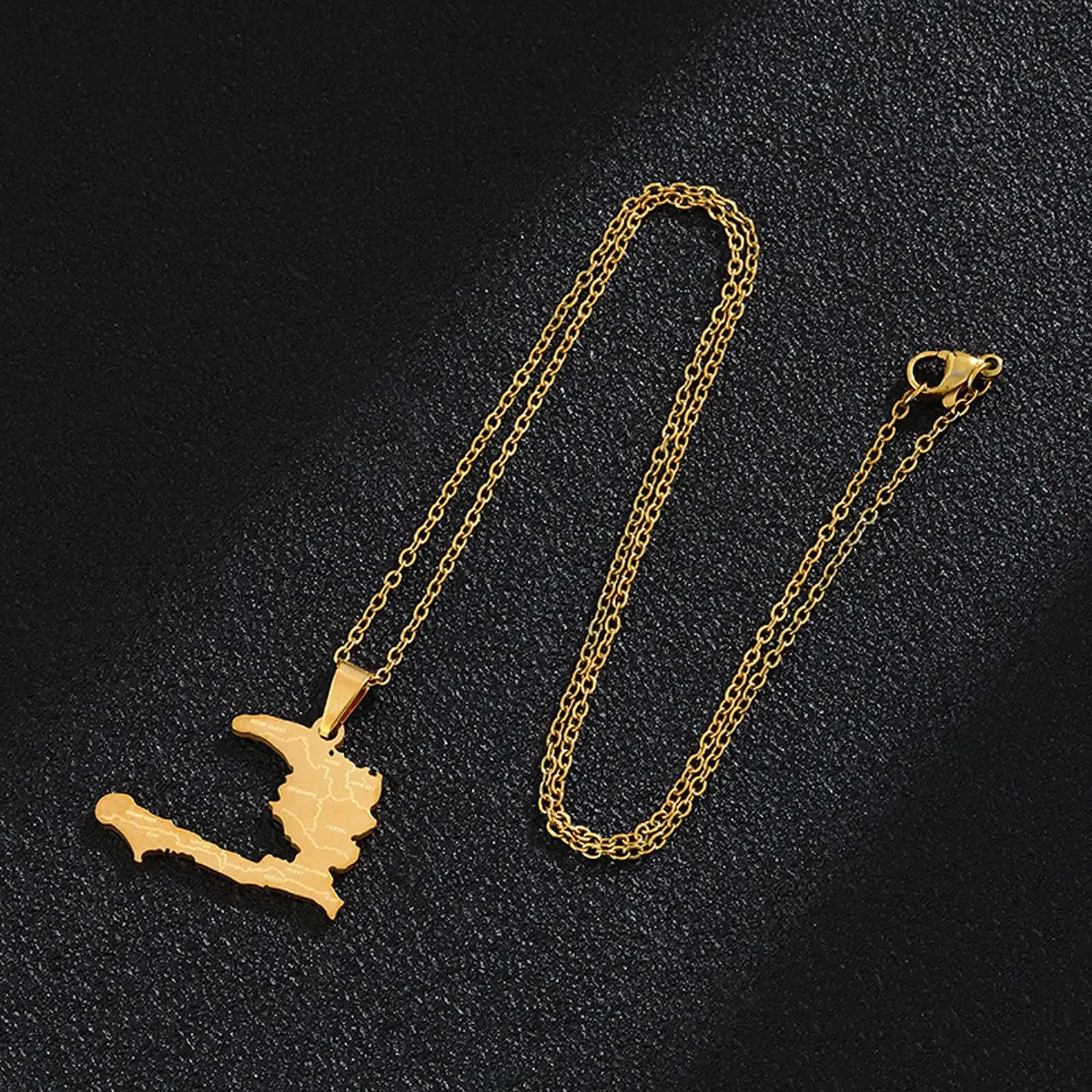 Fashion creative punk Haiti map pendant necklace niche retro hip-hop street style unisex jewelry