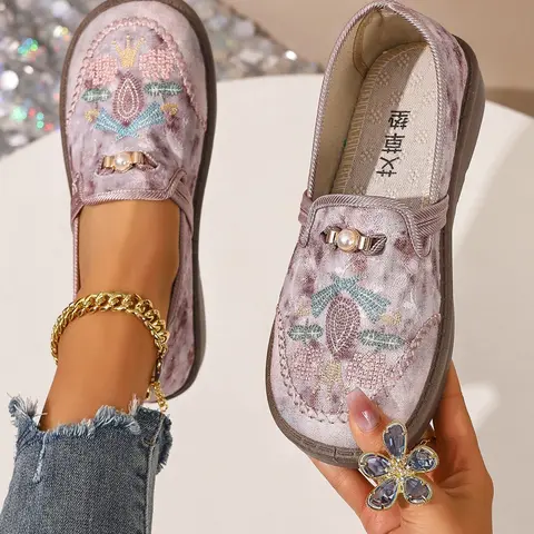 New Traditional Chinese Embroidered Loafers, Women's Spring Fall Slip-On Shoes, Soft Sole Versatile Casual Low-Top Sneakers, Casual Fashion Shoes, Slip On Footwear