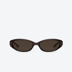 GENTLE MONSTER Monica R11 Red Frame Brown Lenses Cat-eye Shape