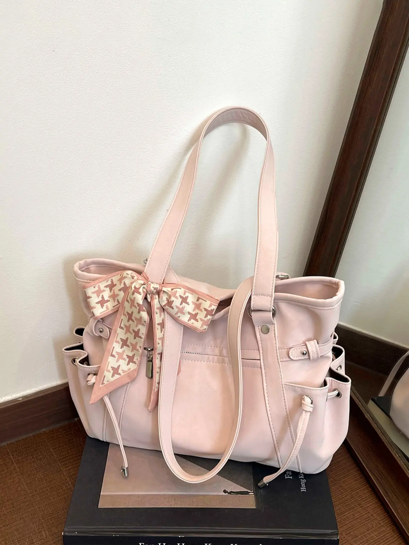 Ladies' fashionable, simple, casual, retro solid color tote bag Working bag suitable for daily commuting, shopping, shopping, large capacity, ladies' essential shoulder bag PU Tote Bag Daily Commuting Bags