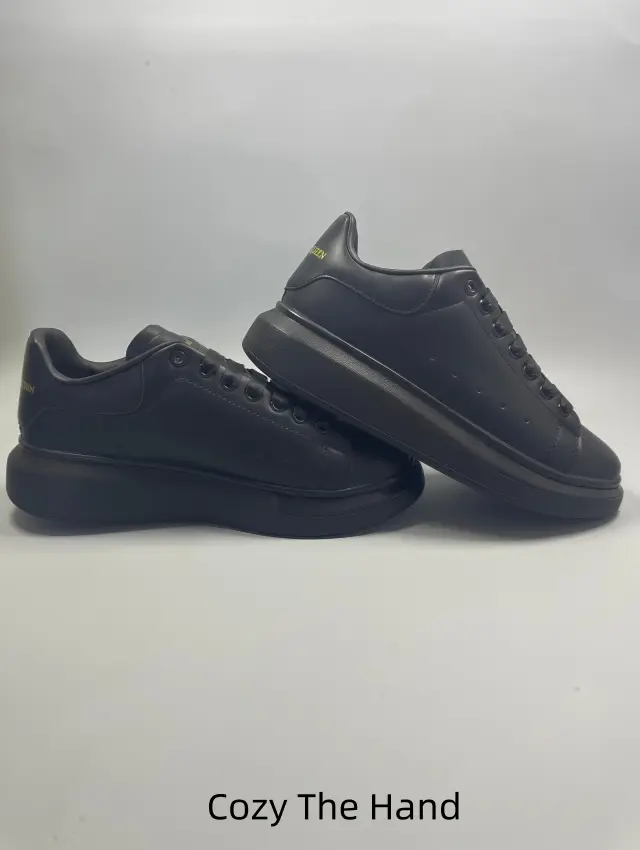 Collectible Premium Smooth Matte Leather Trainers - Solid Black Laces, Ventilated Shoe Body, Chunky Elevated Midsole, Mature Daily Fashion Sports Collectible Sneakers