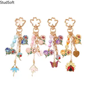 2026 New Butterfly-Flower Keychain, Sports & Outdoor Accessory for Bag Decoration